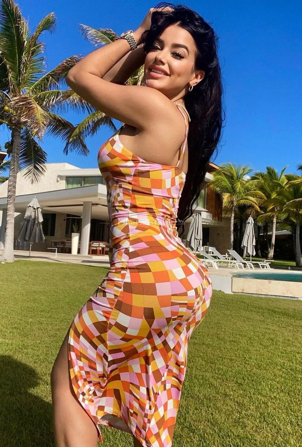 Betty Bei Mona Roses - Escort Berlin